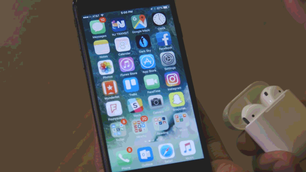 苹果手机拍新闻手机充不进电7个小妙招-第1张图片-太平洋在线下载